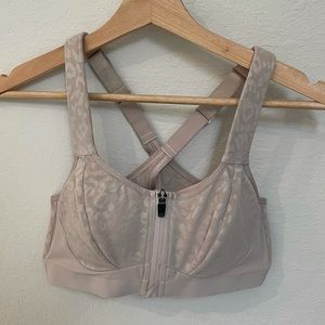 Victoria Secret Incredible Knockout Ports Bra